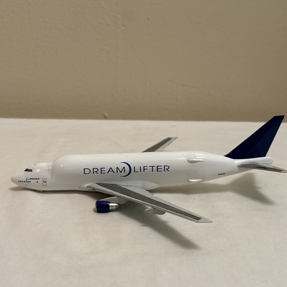 Boeing 747-400LCF N780BA Dreamlifter Hogan Model AS-IS *READ*